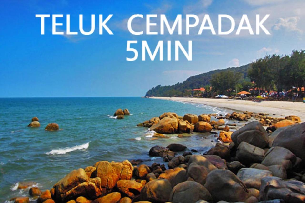 R3Trohouse 3Br 8Pax Ps4,Pool Table,Netflix Villa Kuantan Exteriör bild